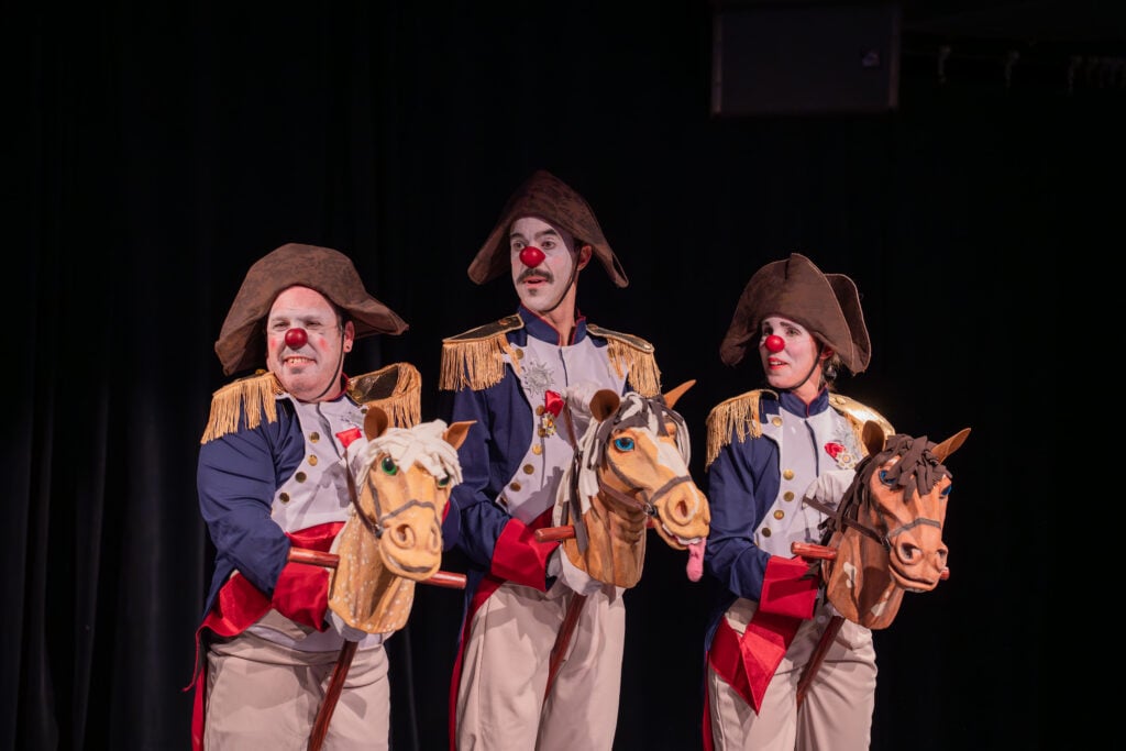 spectacle clown toujours interprètes art clownesque